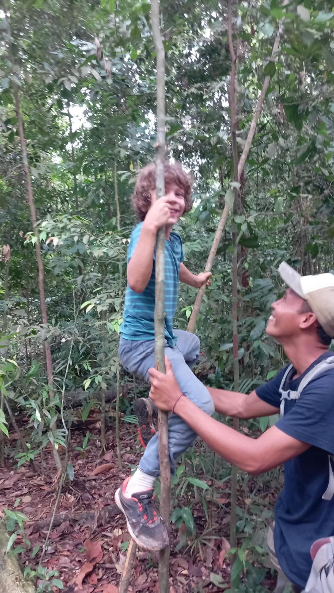 Magpie Homestay & Jungle Trekking Especially For Guest Trekking With Us Bukit Lawang Dış mekan fotoğraf